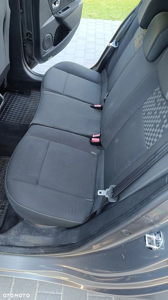 Renault Megane ENERGY dCi 110 Start & Stop Expression - 11