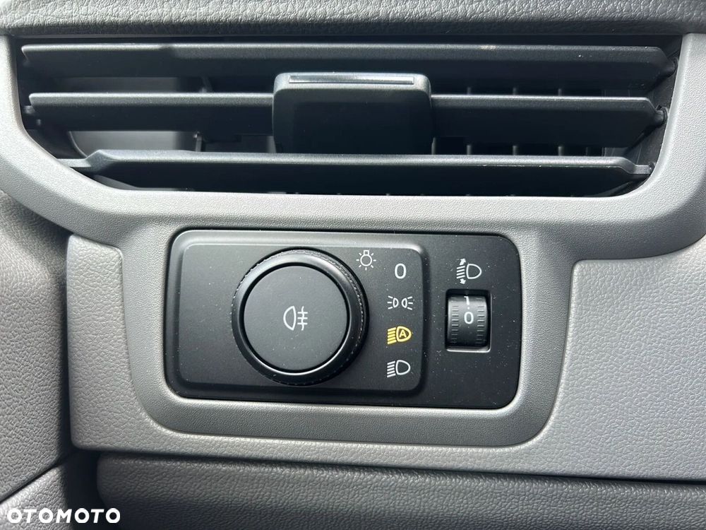 Volkswagen Transporter Furgon L2/4MOTION 4x4/AUTOMAT, 2.0 TDI 150 KM - 29