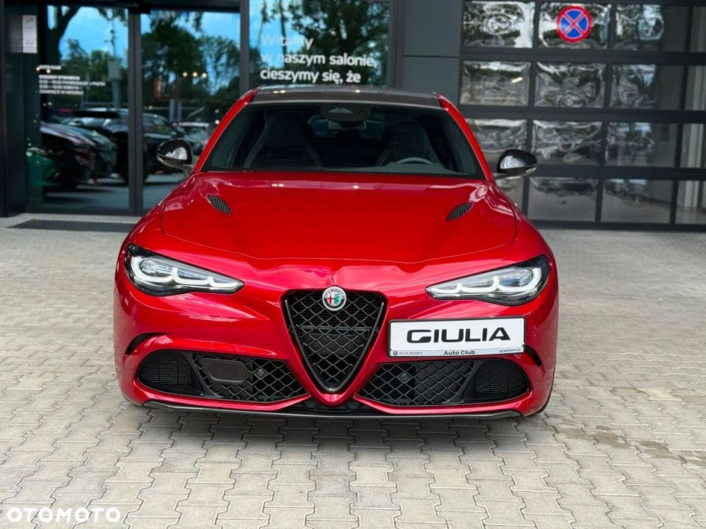 Alfa Romeo Giulia - 4
