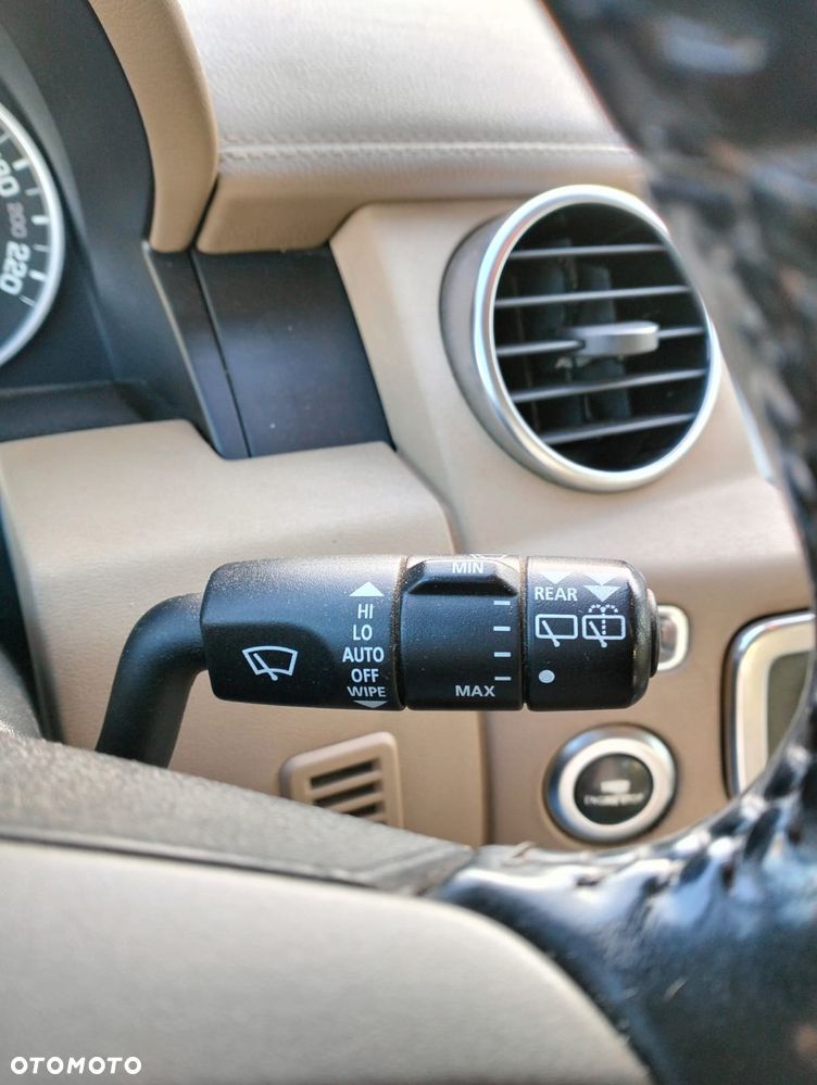 Land Rover Discovery 2.7D V6 HSE - 26