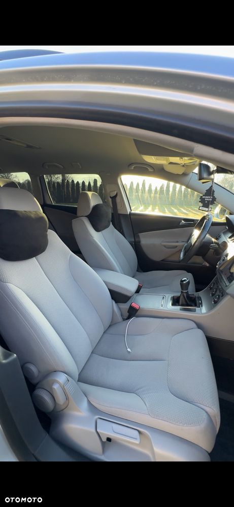 Volkswagen Passat Variant 2.0 TDI Comfortline - 12