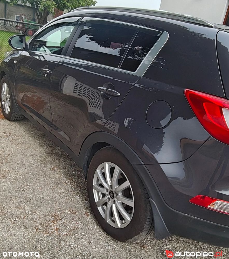Kia Sportage 1.7 CRDI M 2WD - 9