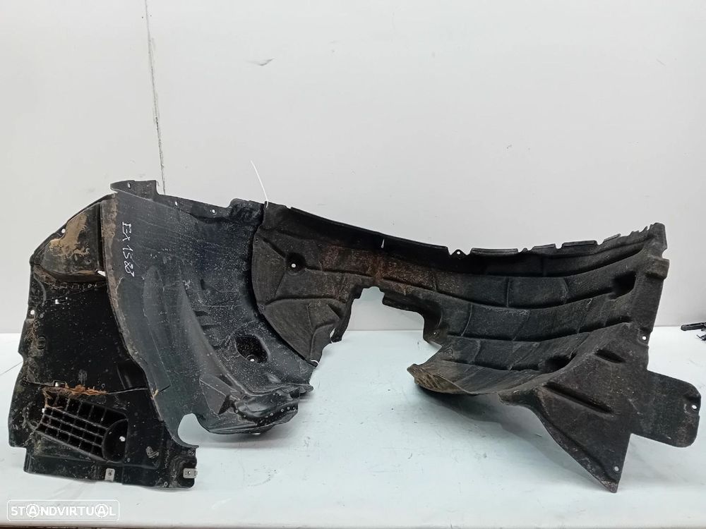 Cava roda frente esquerda AUDI A5 (FU2) - 2