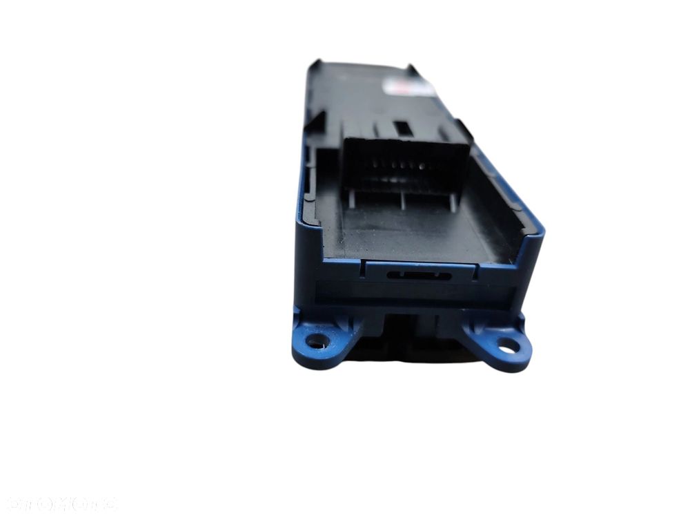 PANEL STEROWANIA SZYB TOYOTA AVENSIS T27 (2009-2011) 2.0 VVT-I 152KM 84040-05020 - 2