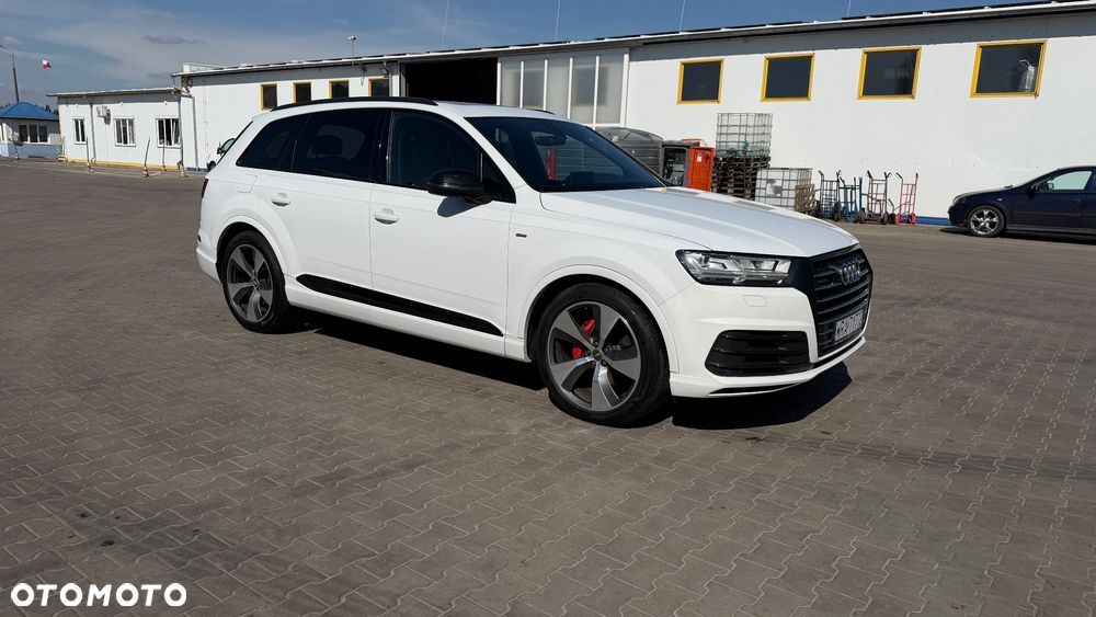 Audi Q7 - 25