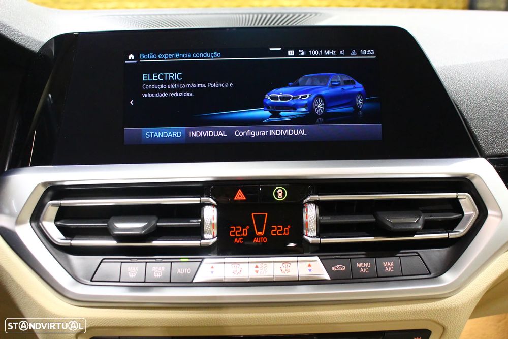 BMW 330 e Line Luxury Auto - 34