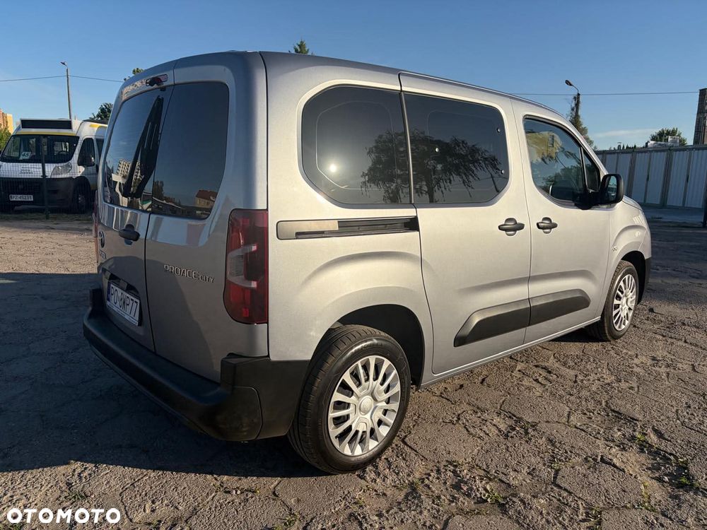 Toyota Proace City Verso 1.5 D-4D Family - 2