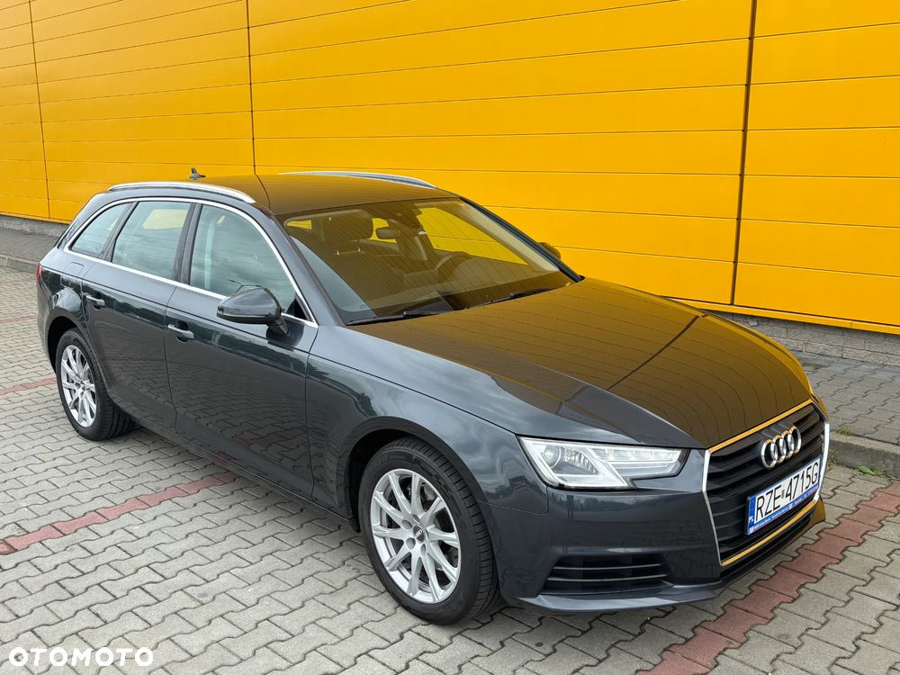 Audi A4 Avant 2.0 TDI S tronic - 4