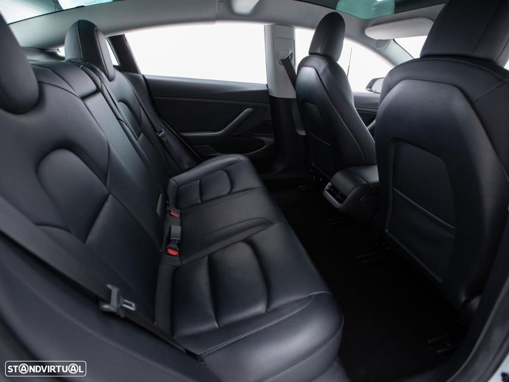 Tesla Model 3 Standard Range Plus RWD - 13