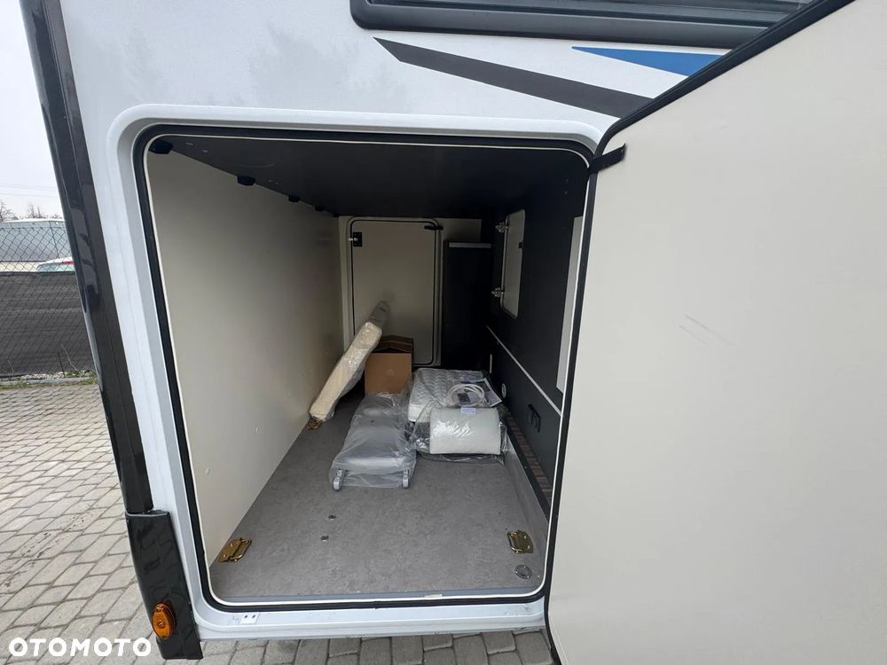 Mobilvetta Kea Kompakt 64 - 2,15 cm, 140 KM automat - 8