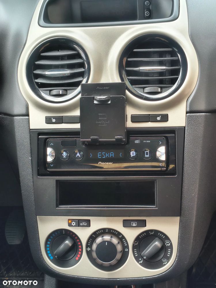Opel Corsa - 15