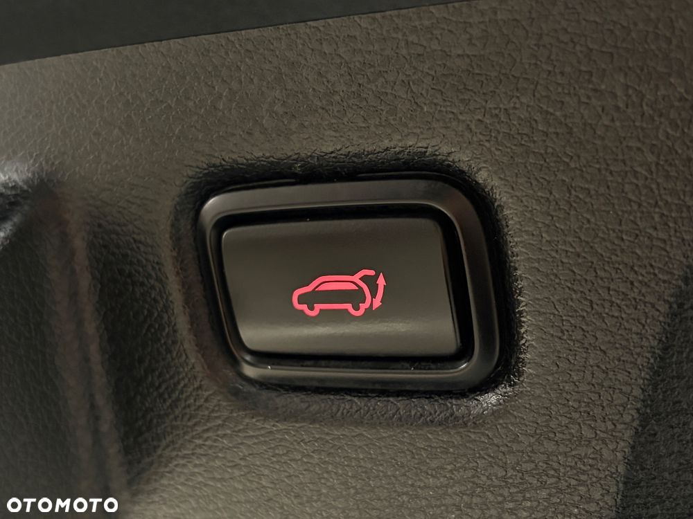 Kia ProCeed 1.6 T-GDI DCT7 OPF GT - 17