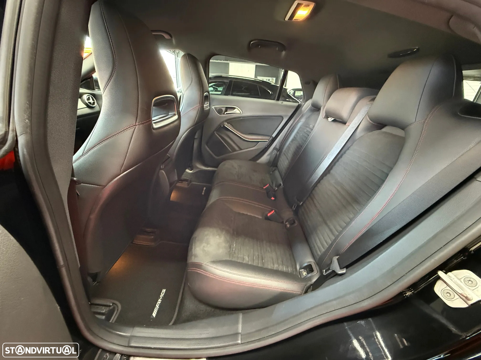 Mercedes-Benz CLA 180 d Shooting Brake AMG Line Aut. - 17