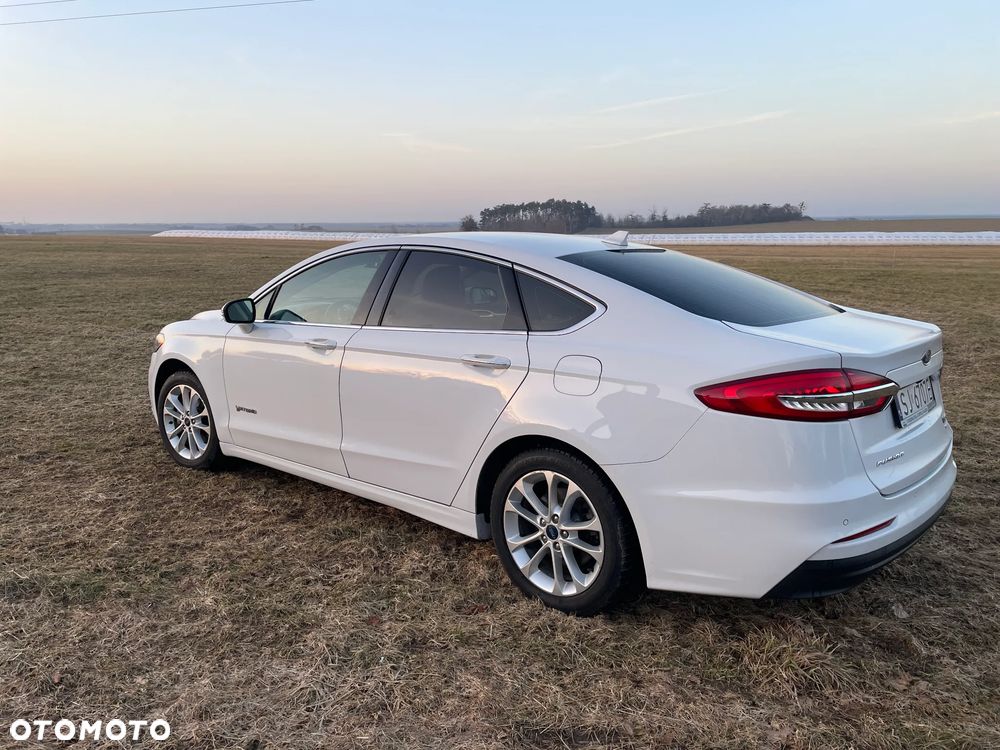 Ford Mondeo - 12