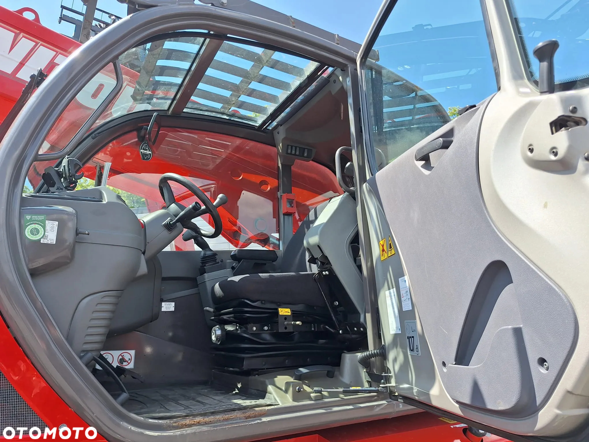 Manitou ładowarka teleskopowa obrotowa MRT 2150 - 6