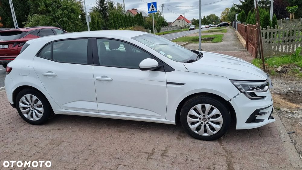 Renault Megane 1.5 Blue dCi Business - 8