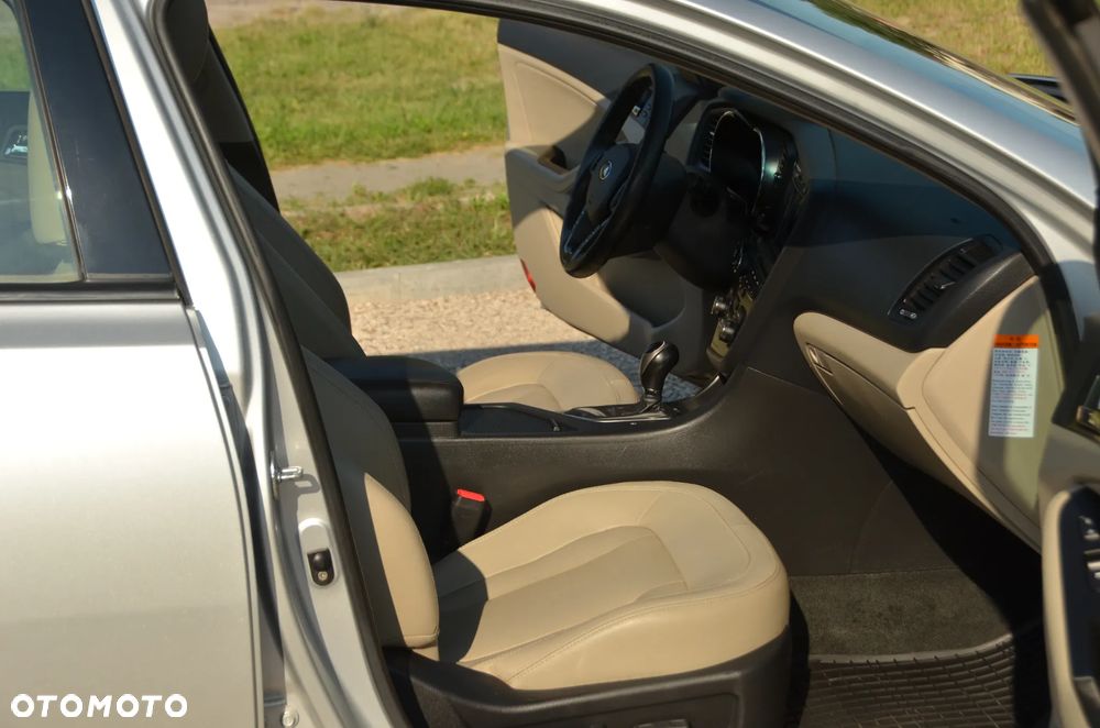 Kia Optima - 5