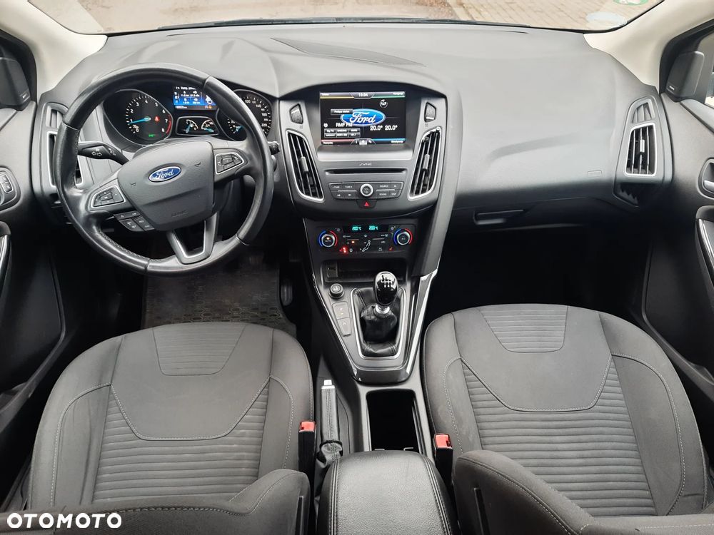 Ford Focus 1.5 EcoBoost STart-Stopp-System Titanium - 16