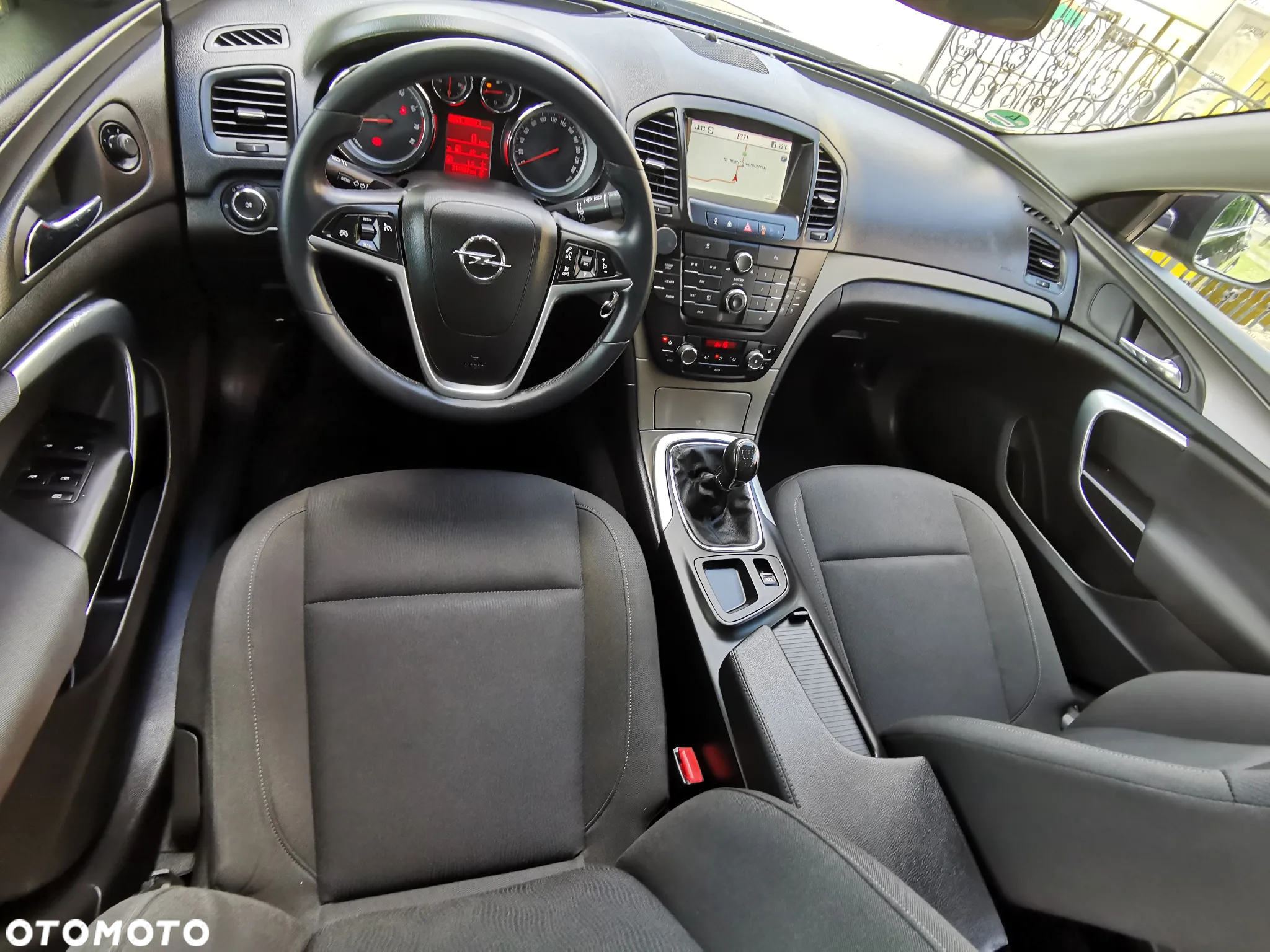 Opel Insignia 1.6 Turbo Sports Tourer - 9