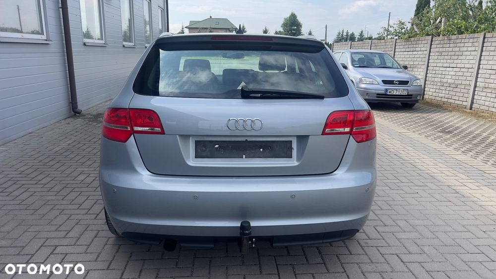 Audi A3 Sportback - 4