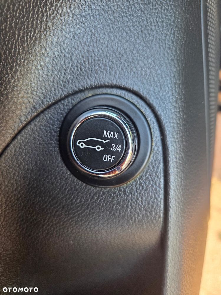 Opel Astra 1.4 Turbo Start/Stop Automatik Innovation - 17