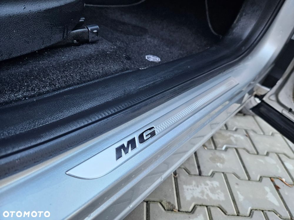 Mazda CX-30 e-SKYACTIV-G 2.0 M HYBRID DRIVE HOMURA - 10