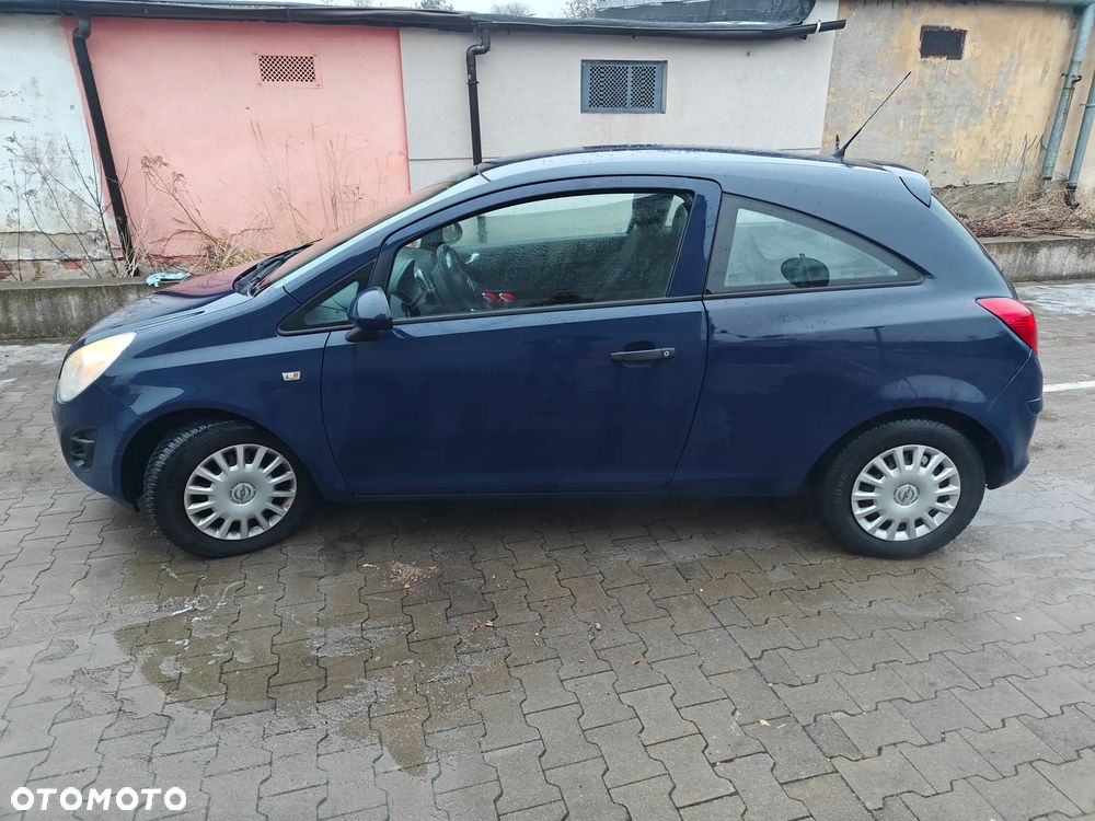 Opel Corsa 1.2 16V Energy - 3