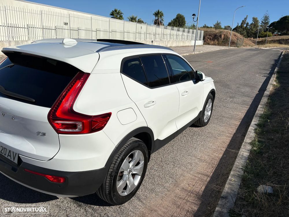 Volvo XC 40 T3 Momentum - 10