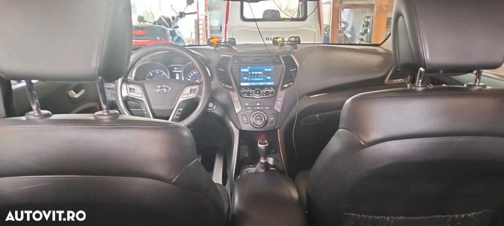 Hyundai Santa Fe blue 2.0 CRDI 2WD Family+ - 12