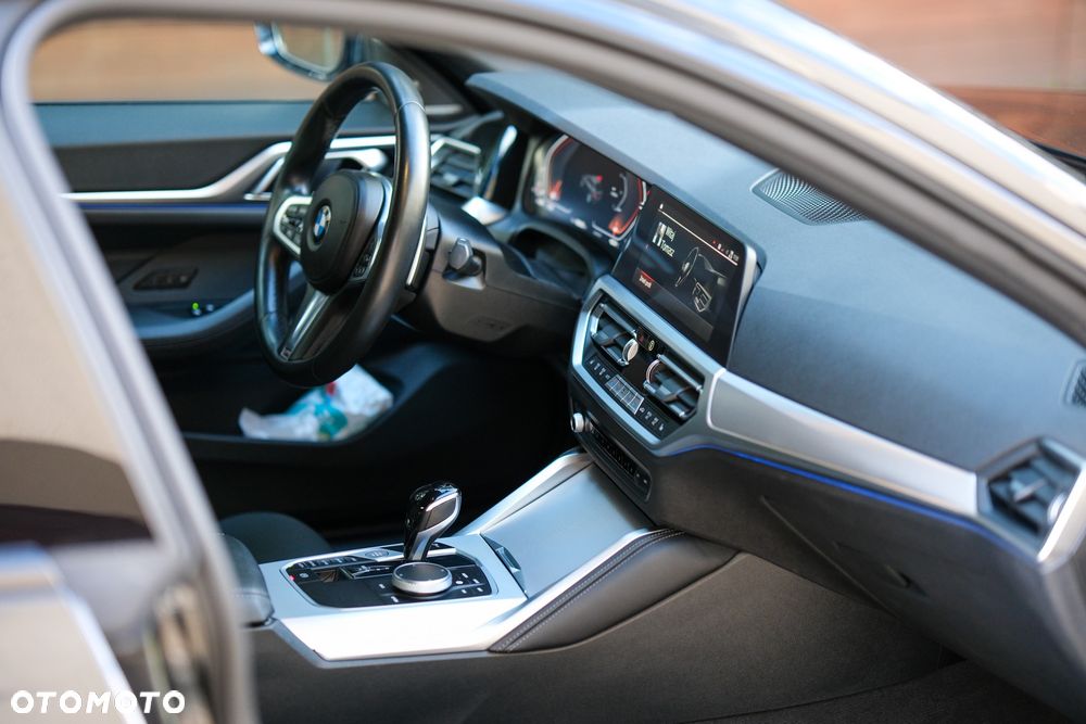 BMW Seria 4 M440i xDrive mHEV sport - 12