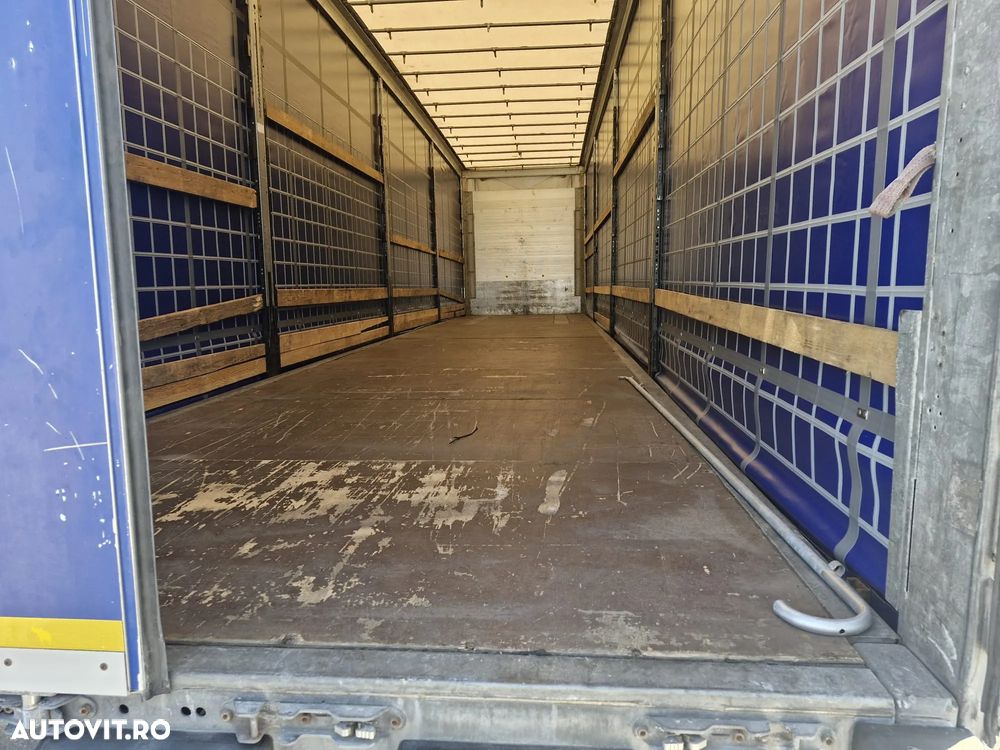 Schmitz Cargobull Mega Varios Stalp extensibil - 15
