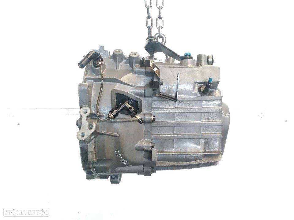 CAIXA DE VELOCIDADES VOLVO V40 FAMILIAR - 1