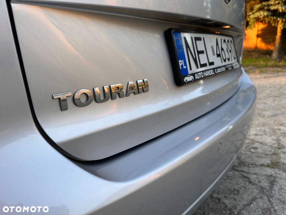Volkswagen Touran 2.0 TDI DPF Highline DSG - 12