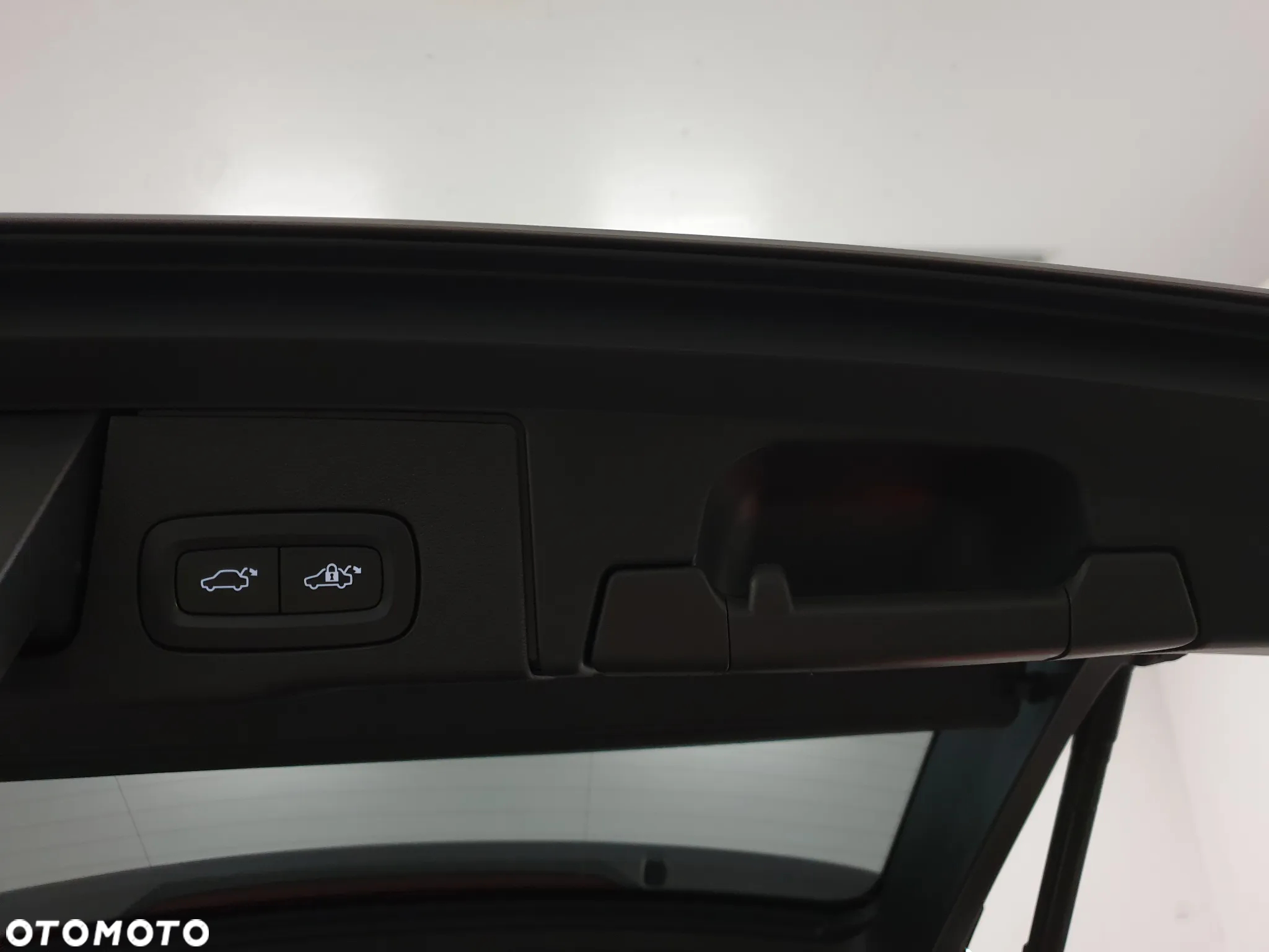 Volvo XC 60 B4 D AWD Geartronic RDesign - 37