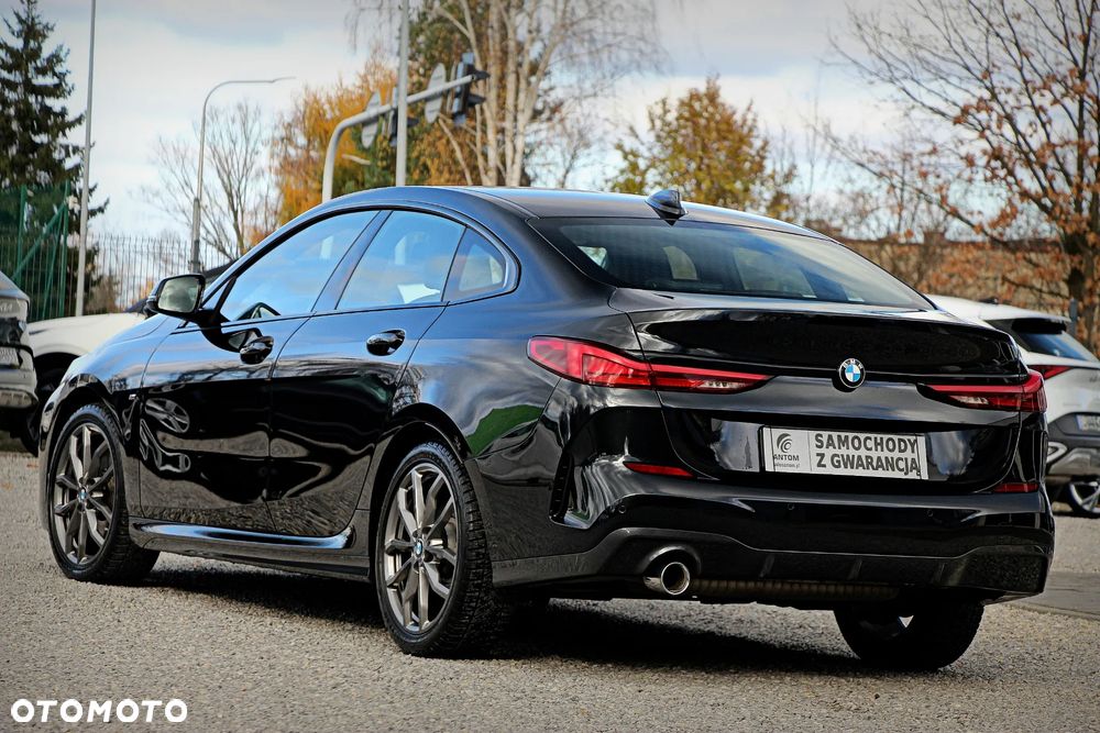 BMW Seria 2 218i M Sport - 8