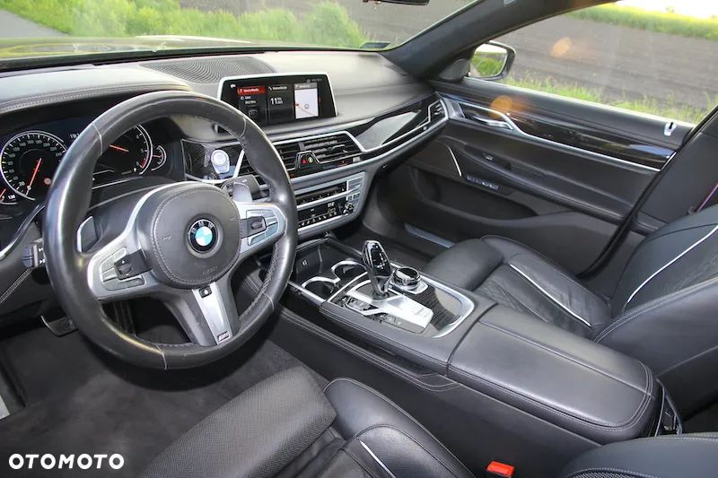 BMW Seria 7 750d xDrive - 29