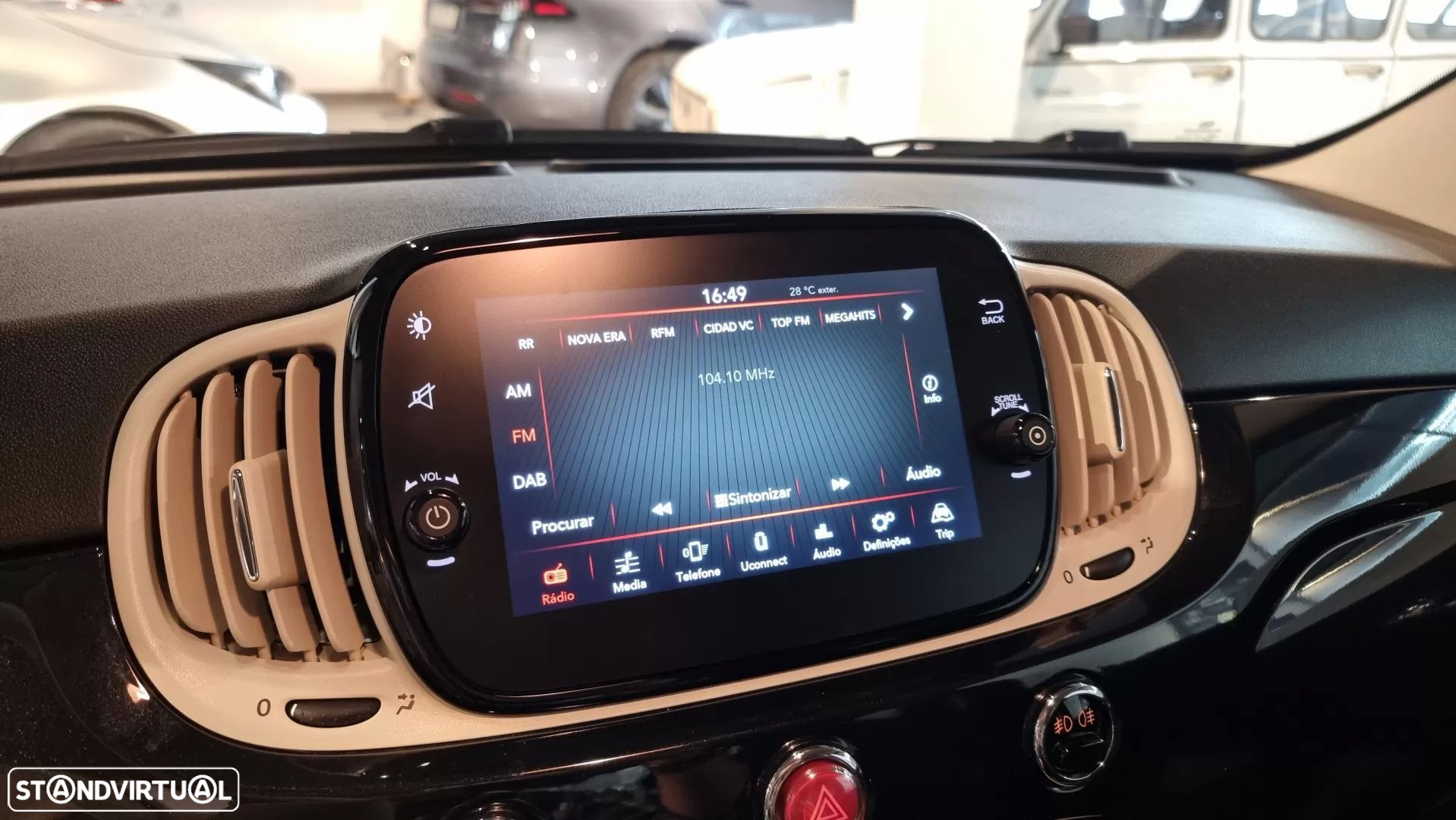 Fiat 500 1.0 Hybrid Club - 28