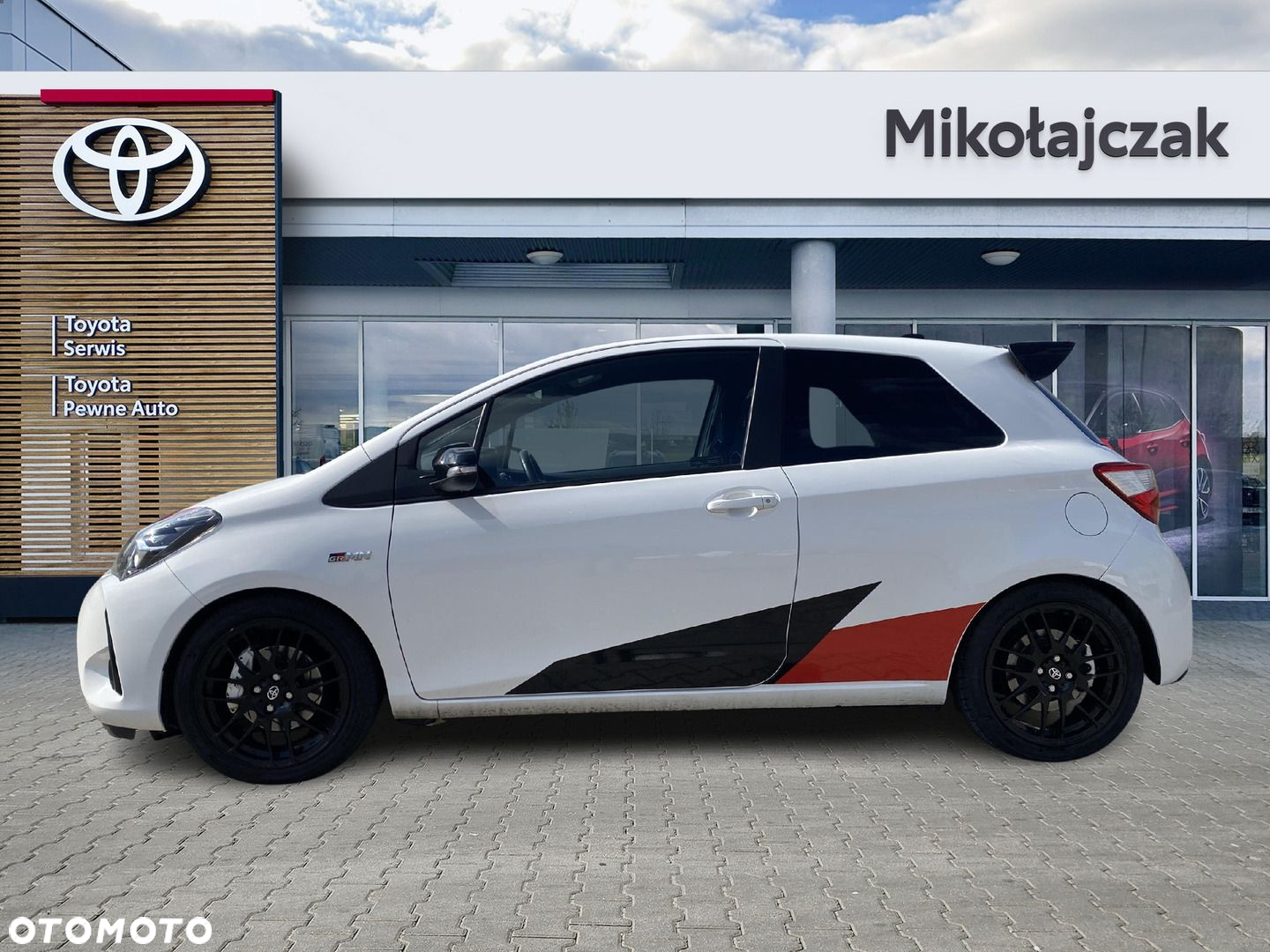 Toyota Yaris 1.8 GRMN - 8