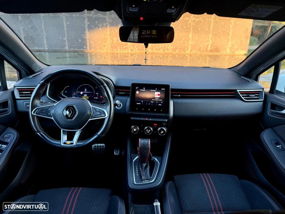 Renault Clio - 23