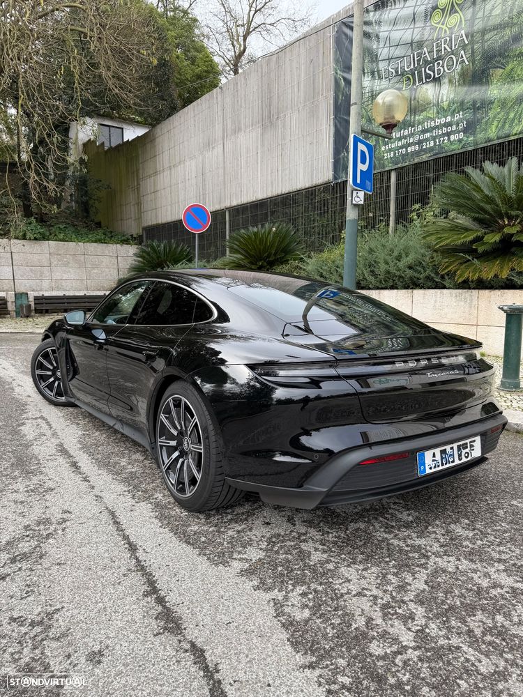 Porsche Taycan 4S - 7