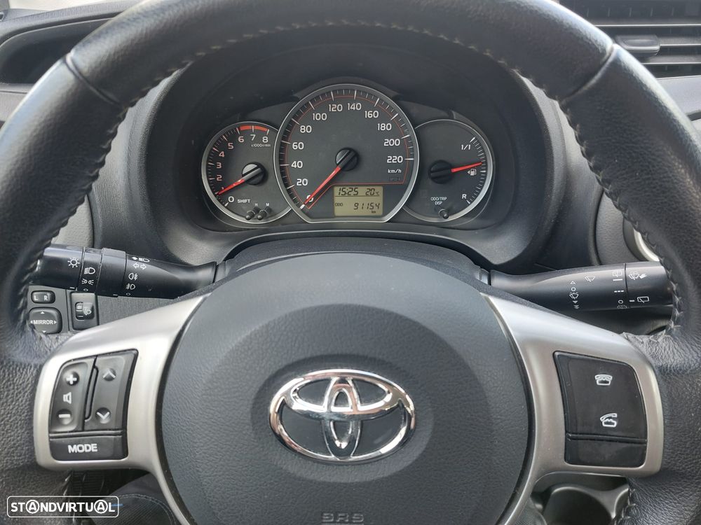 Toyota Yaris 1.0 VVT-i ACtive+AC - 7