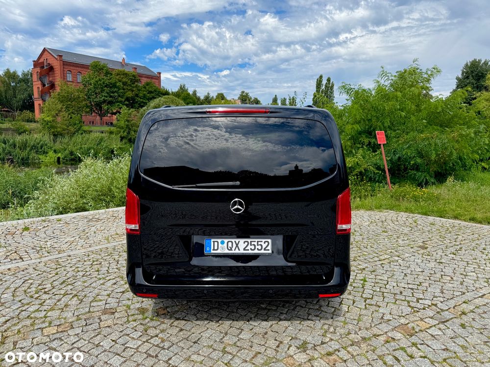 Mercedes-Benz Klasa V - 5