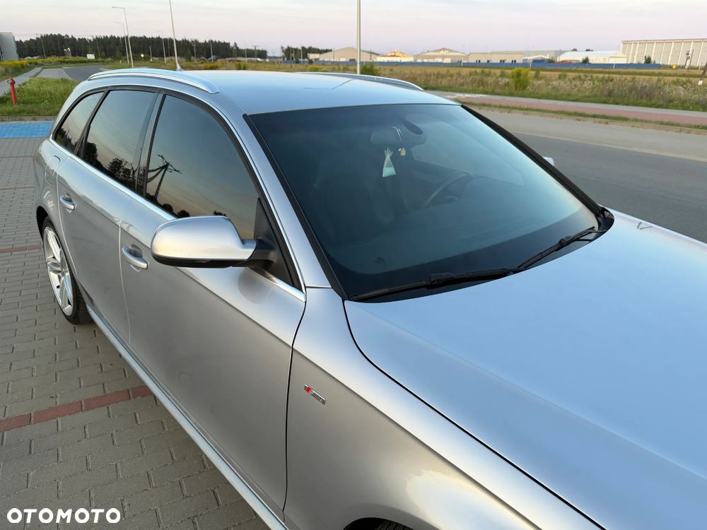 Audi A4 Avant 2.0 TDI Sport S tronic - 29