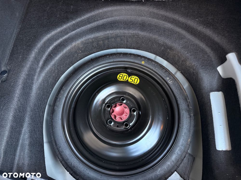 Toyota Corolla 1.8 Hybrid GPF Comfort - 30