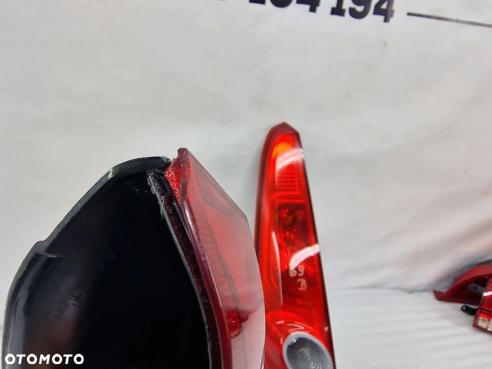 FORD FIESSTA MK6 LIFT 05-08 LEWA LAMPA TYLNA TYLNIA TYŁ , NR 6S61-13A603-AG / 6S61-13405-A , NR AUKCJI LMT69 - 6