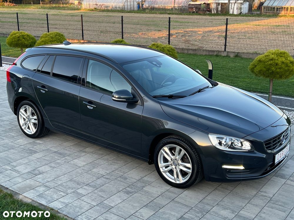 Volvo V60 D3 Summum - 19