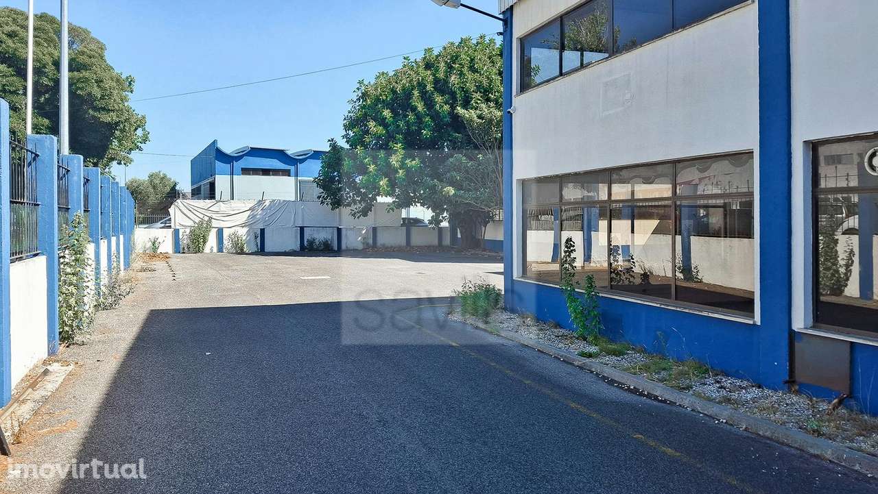 Armazém e escritórios | Massamá-Queluz - Grande imagem: 3/13