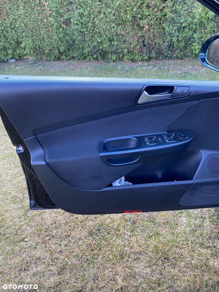 Volkswagen Passat 2.0 TDI DPF 4Motion Sportline - 9