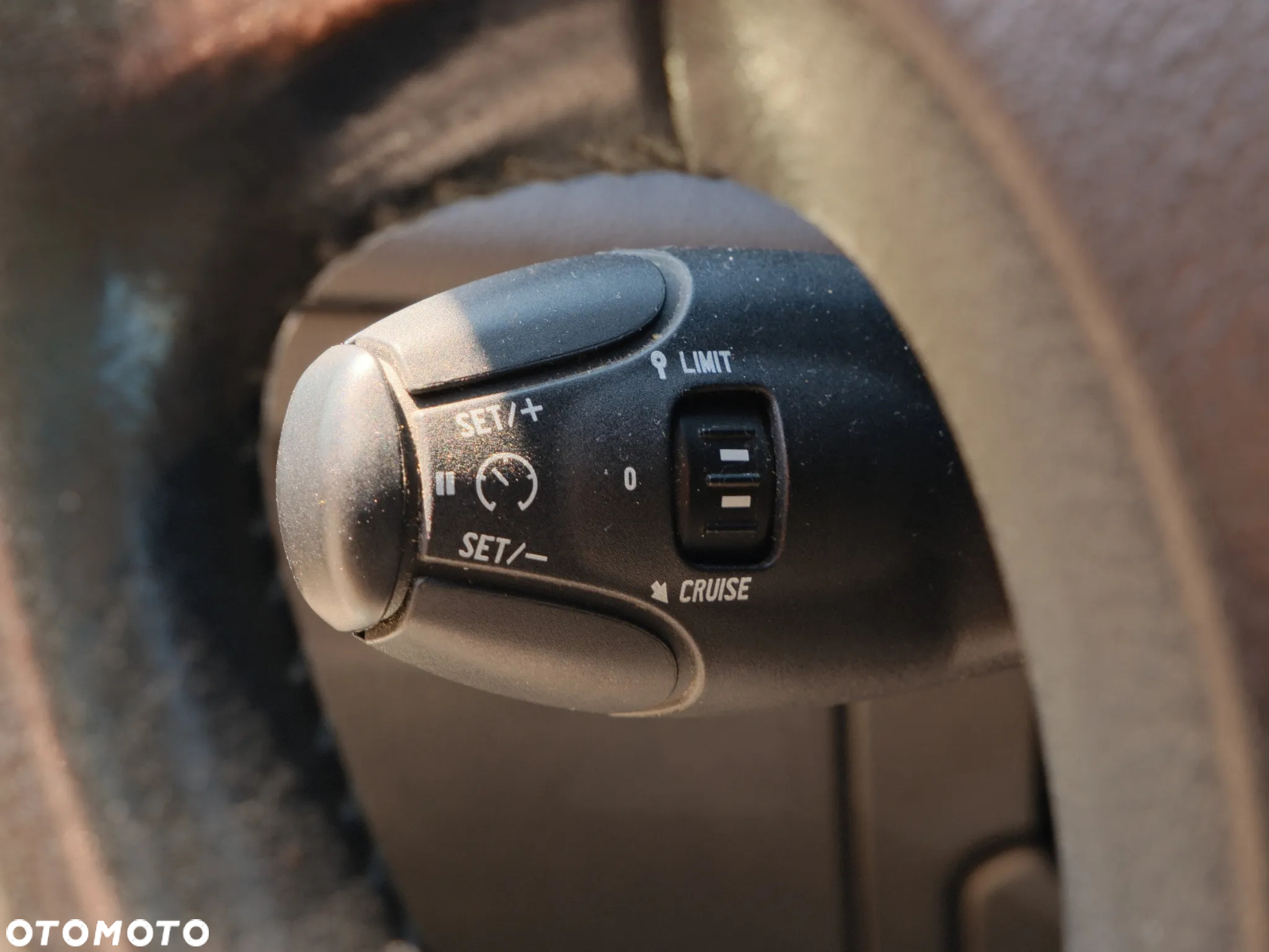 Peugeot 407 2.0 HDI ST Komfort EU3 - 28