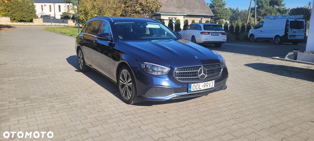 Mercedes-Benz Klasa E 220 d T 9G-TRONIC Edition AVANTGARDE - 1